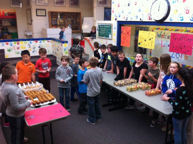 Students getting ready to buy some healthy treats. 